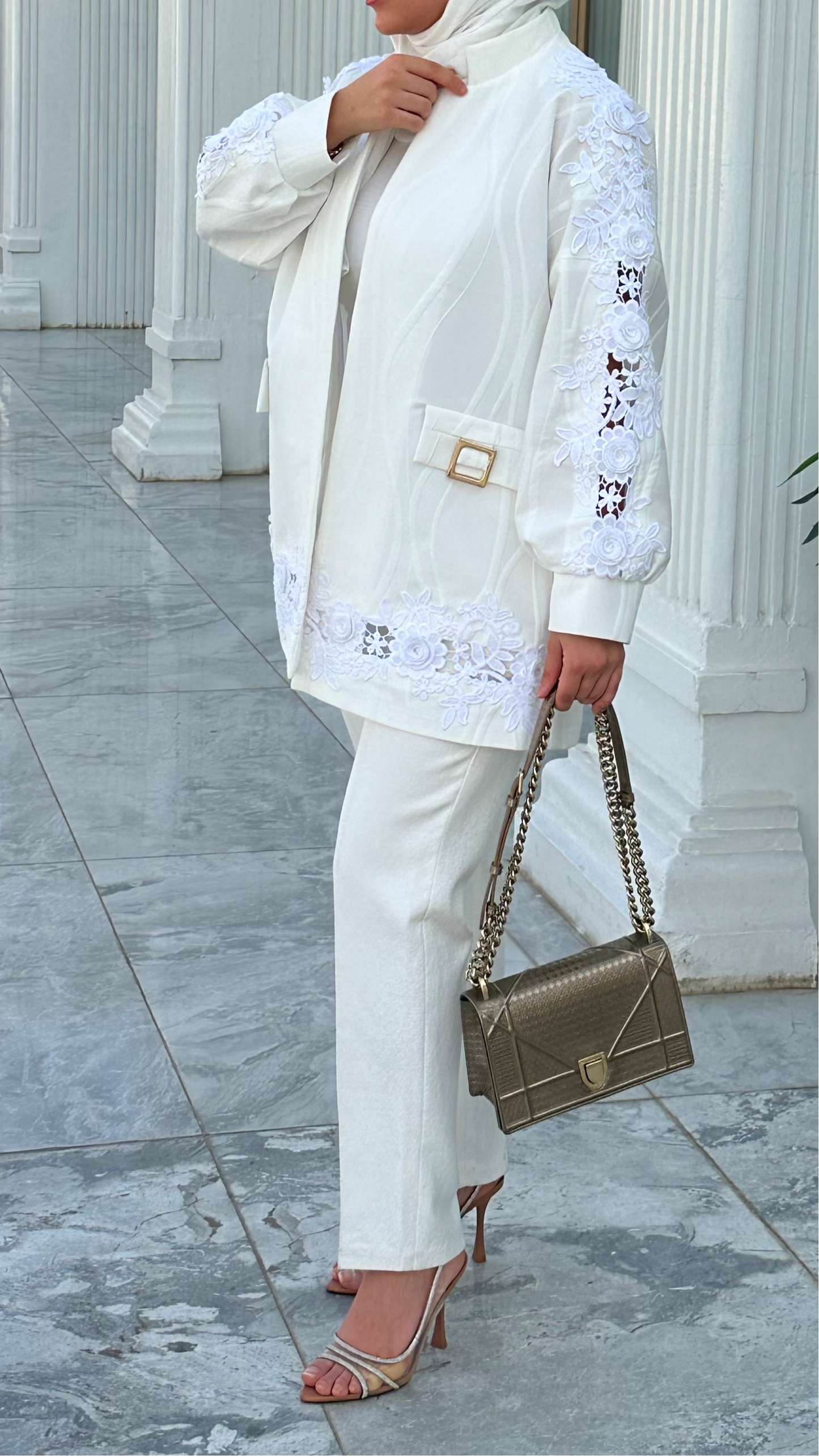 White flowers blazer